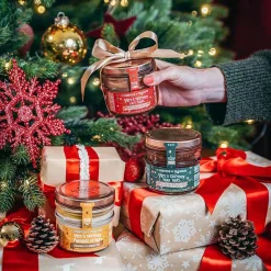 ohgreen Feesttafel|Chocolade pasta melk kerst feuilletine en hazelnootstukjes