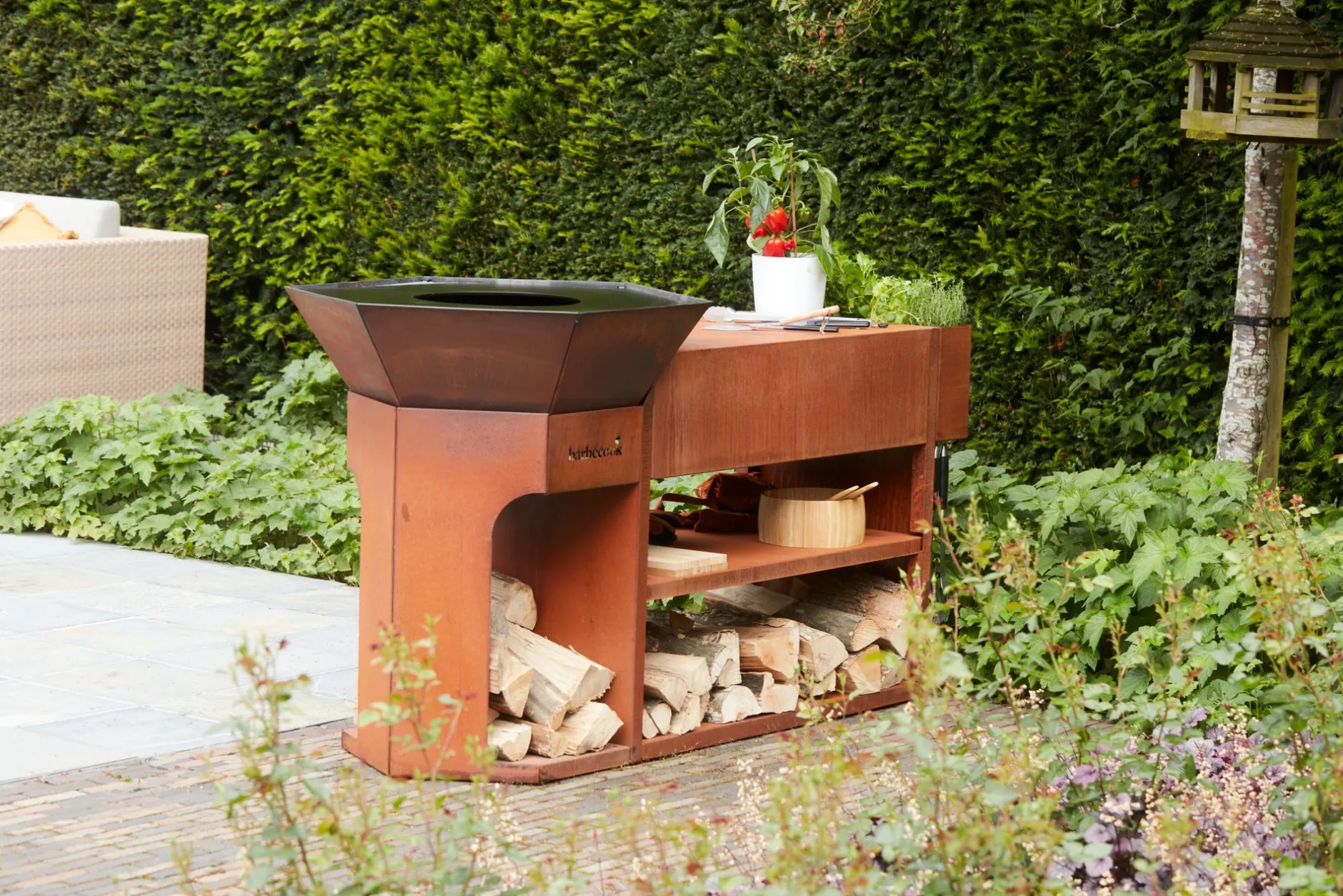 ohgreen Bbq|Nestor Island corten staal
