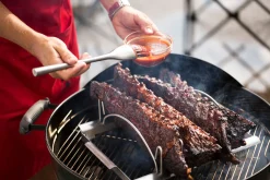 ohgreen Accessoires En Onderhoud|WEBER DELUXE MULTIFUNCTIONELE VLEESHOUDER RVS